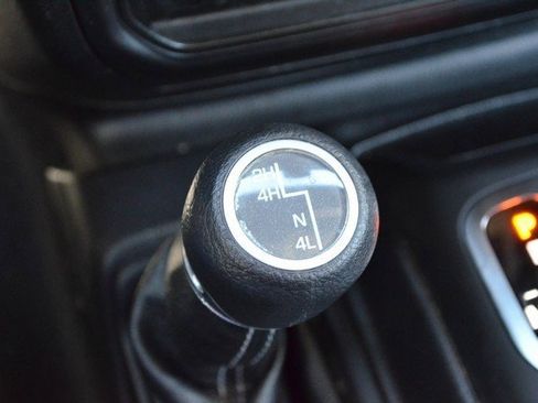 Used 2021 Jeep Wrangler Unlimited Sahara image 28