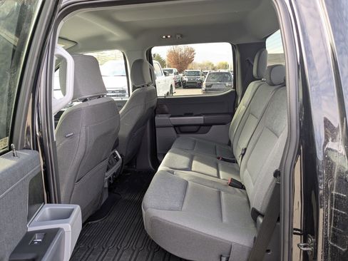 Used 2024 Ford F150 Lightning XLT image 29