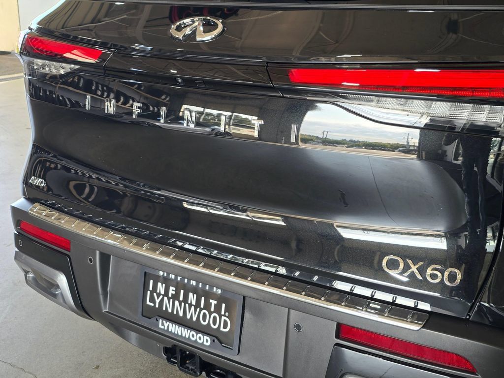 Certified 2025 INFINITI QX60 Autograph w/ Cargo Package AWD/4WD image 26