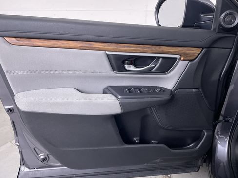 Used 2019 Honda CR-V EX image 10