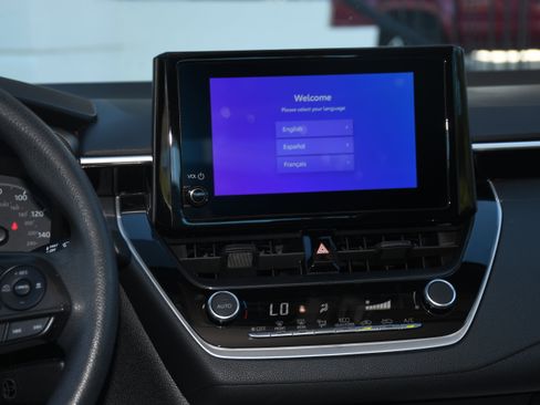 Certified 2023 Toyota Corolla LE image 15