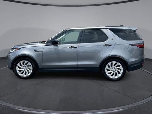 Used 2024 Land Rover Discovery S AWD/4WD image 15