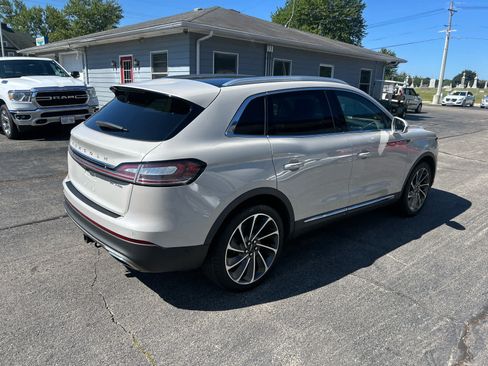 Used 2019 Lincoln Nautilus Reserve w/ Ultimate Package AWD/4WD image 5