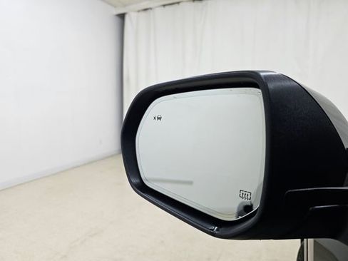 Used 2024 Chevrolet Traverse RS w/ LPO, Floor Liner Package AWD/4WD image 14
