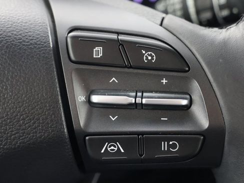 Used 2023 Hyundai Kona SEL w/ Convenience Package image 12