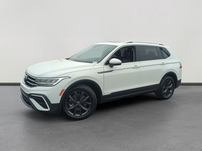 Certified 2022 Volkswagen Tiguan SE