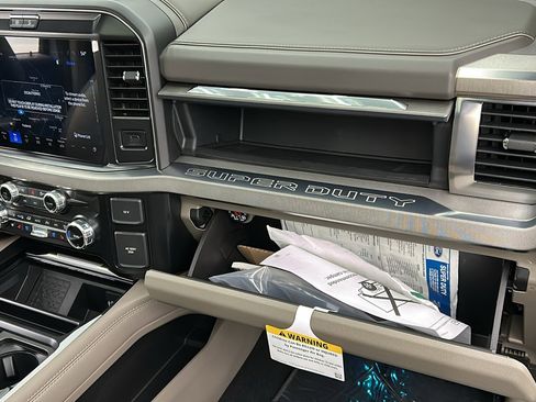 Used 2026 Ford F450 Platinum w/ Platinum Plus Package image 41