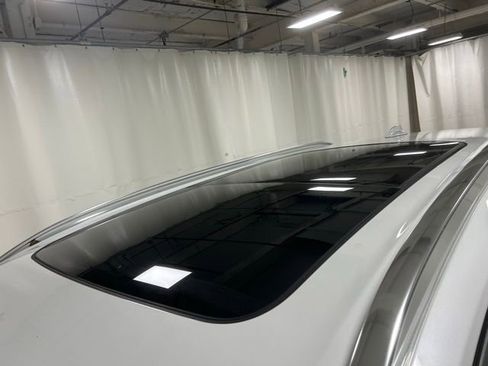 Used 2025 Volvo XC90 B6 Plus AWD/4WD image 5