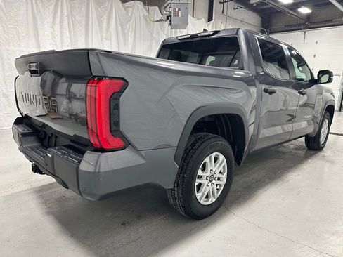 Used 2025 Toyota Tundra SR5 w/ SR5 Convenience Package image 7