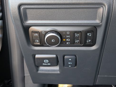 New 2025 Ford F150 Lariat w/ Equipment Group 502A High image 20