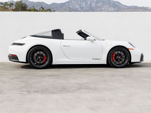Certified 2026 Porsche 911 Targa 4 GTS image 8