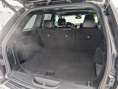 Used 2020 Jeep Grand Cherokee Limited w/ Premium Lighting Group image 24