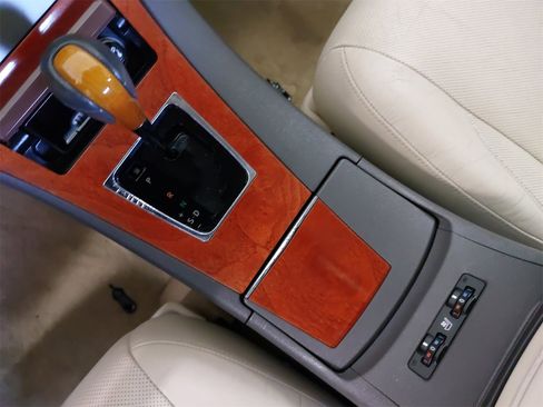 Used 2011 Lexus ES 350 image 25