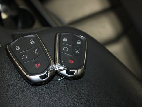 Used 2025 Cadillac XT5 Premium Luxury image 19