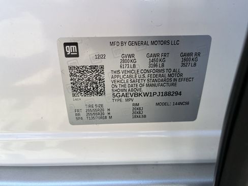 Used 2023 Buick Enclave Premium w/ Experience Buick Package AWD/4WD image 34
