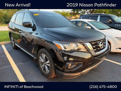 Used 2019 Nissan Pathfinder SL