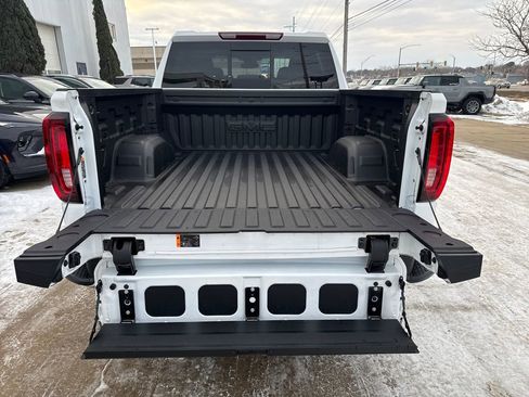 New 2026 GMC Sierra 1500 SLT w/ SLT Premium Plus Package image 12