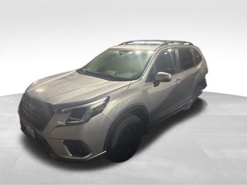 Used 2023 Subaru Forester Sport image 32
