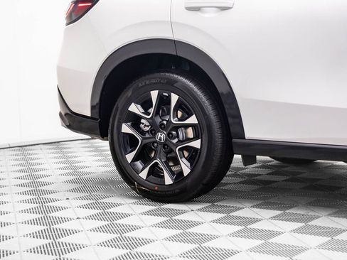 New 2026 Honda HR-V EX-L image 36