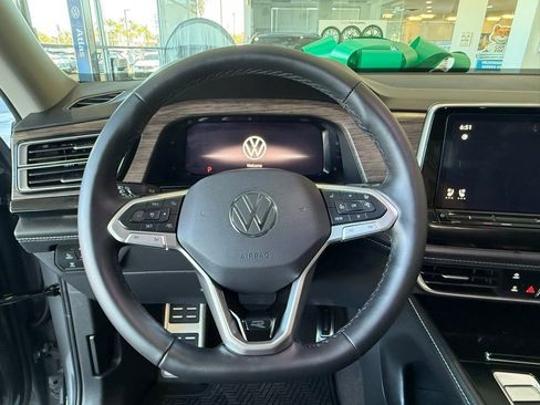 New 2026 Volkswagen Atlas SEL Premium R-Line AWD/4WD image 13