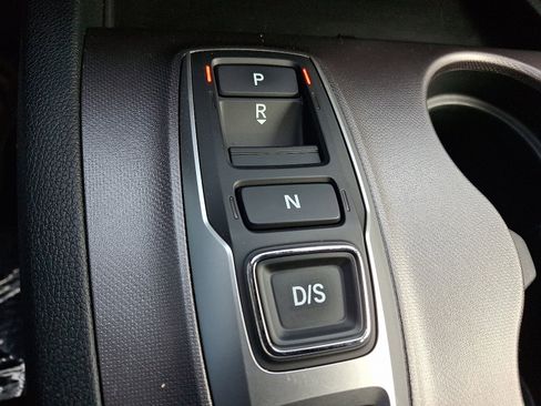 Used 2023 Honda Ridgeline RTL image 15