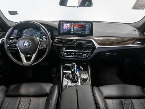 Used 2023 BMW 530i xDrive w/ Premium Package AWD/4WD image 29