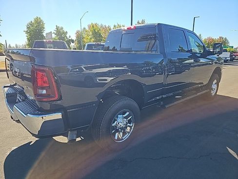 New 2026 RAM 2500 Tradesman AWD/4WD image 5