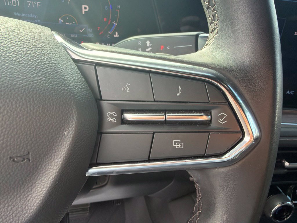 Used 2025 Chevrolet Suburban LS AWD/4WD image 16