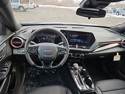 New 2026 Chevrolet Trax RS w/ Driver Confidence Package image 9