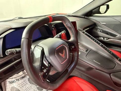 Used 2024 Chevrolet Corvette Stingray image 19