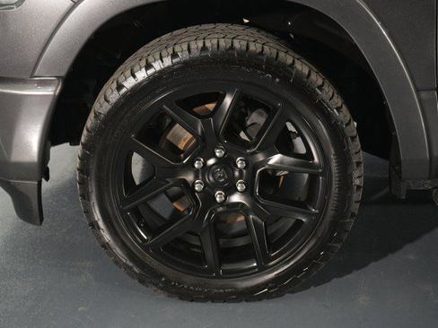 Used 2022 RAM 1500 Laramie image 28