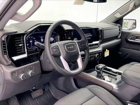 New 2026 GMC Sierra 1500 SLT w/ SLT Premium Plus Package image 4