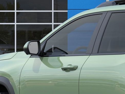 New 2026 Chevrolet Equinox ACTIV w/ Convenience Package III FWD image 12