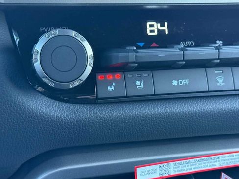 New 2026 Toyota Tundra Limited image 18