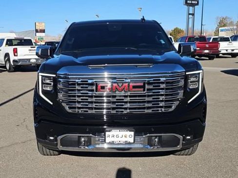 Used 2026 GMC Sierra 1500 Denali w/ Denali Reserve Package AWD/4WD image 3