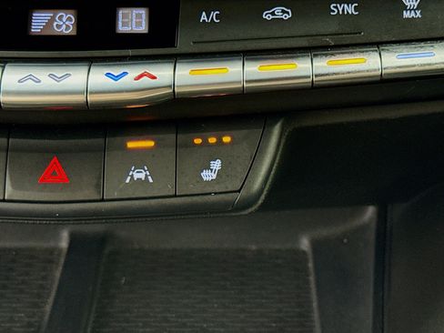 Used 2022 Cadillac CT5 Sport w/ Cold Weather Package image 21