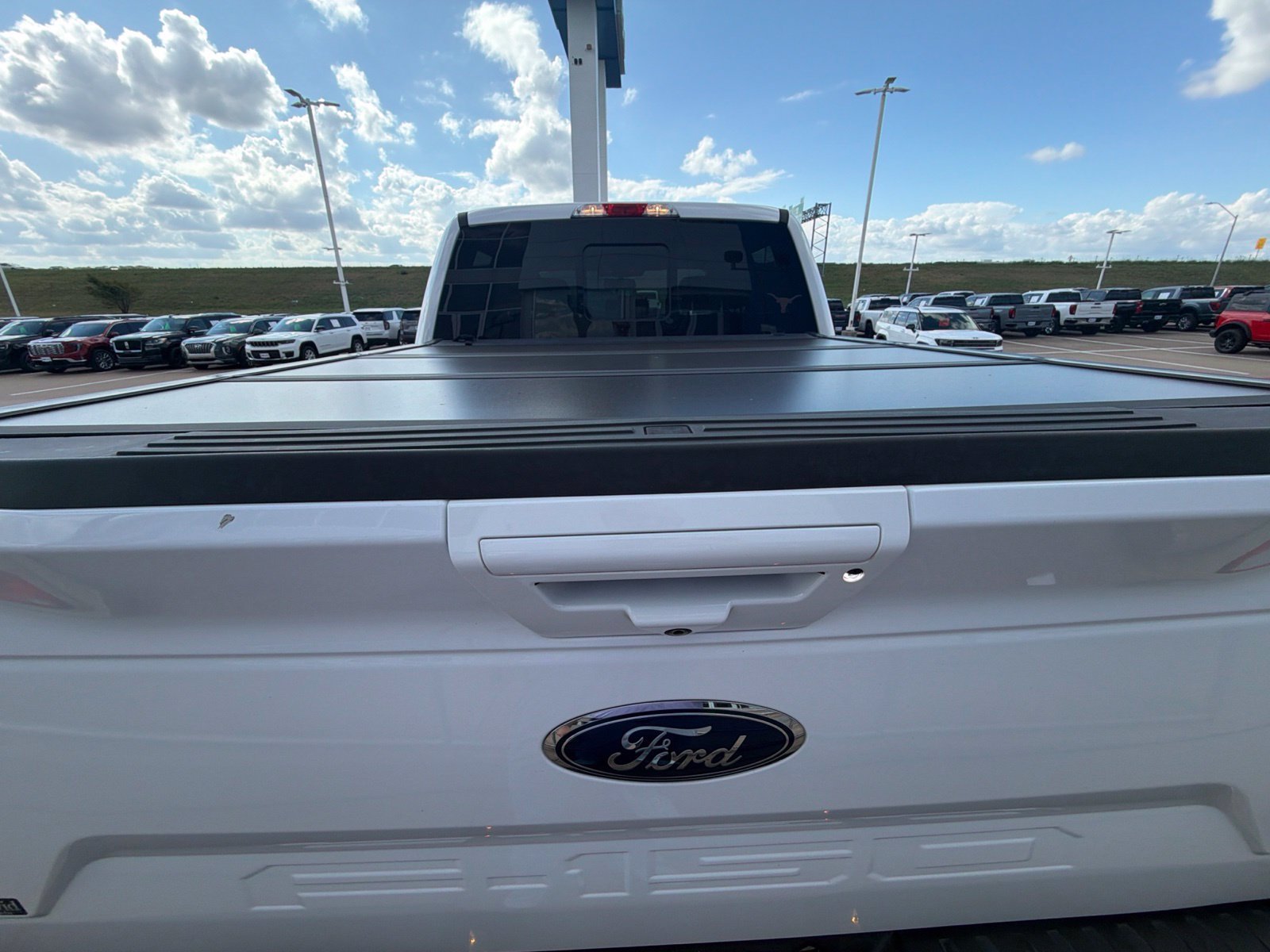 Used 2019 Ford F150 Lariat w/ Equipment Group 501A Mid AWD/4WD image 13
