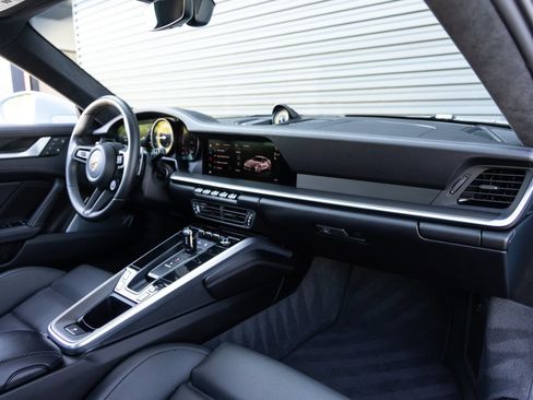Certified 2024 Porsche 911 Turbo S AWD/4WD image 33
