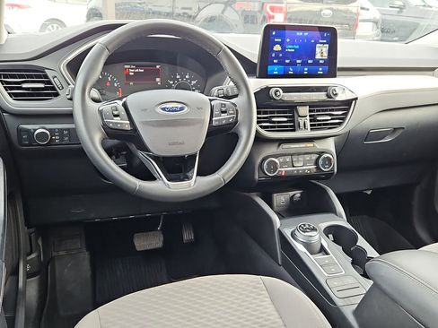Used 2022 Ford Escape SE w/ Convenience Package image 17