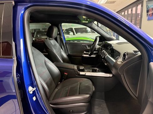 Used 2021 Mercedes-Benz GLB 250 image 10