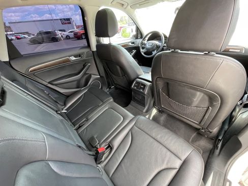 Used 2016 Audi Q5 2.0T Premium Plus w/ Technology Package image 22