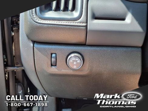 Used 2022 GMC Canyon Elevation w/ Trailering Package image 11