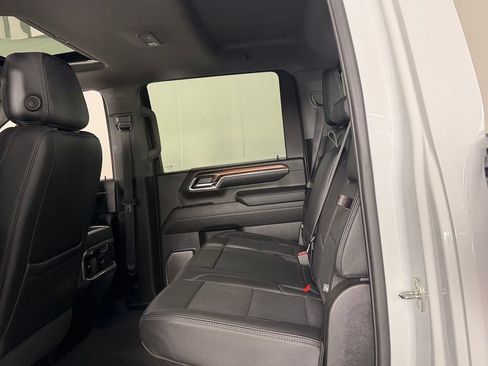 Used 2024 GMC Sierra 2500 Denali AWD/4WD image 28