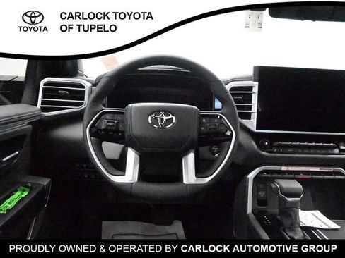 Used 2025 Toyota Tundra Platinum AWD/4WD image 28