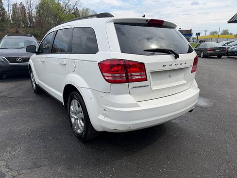 Used 2016 Dodge Journey SE w/ Flexible Seating Group FWD image 12