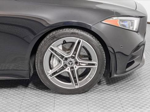 Used 2019 Mercedes-Benz CLS 450 4MATIC image 32