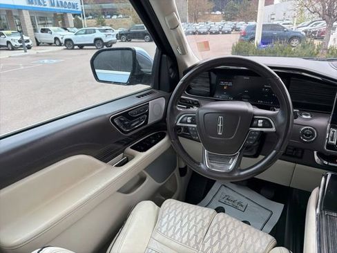 Used 2020 Lincoln Navigator Black Label w/ Cargo Convenience Package AWD/4WD image 20