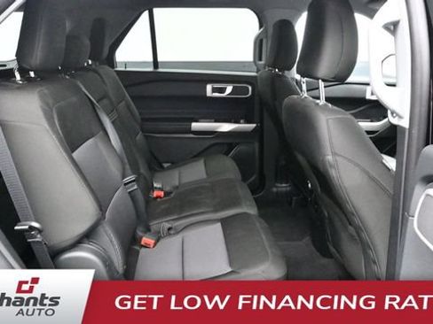 Used 2022 Ford Explorer XLT AWD/4WD image 15