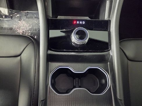 New 2026 Jeep Grand Cherokee L Limited RWD image 15