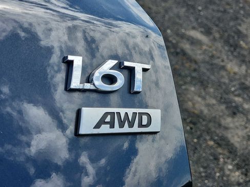 Used 2022 Hyundai Kona Limited image 30